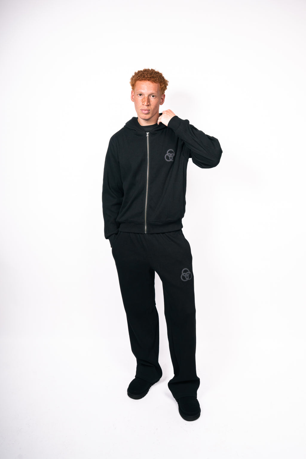 KULT3 SUIT JET BLACK