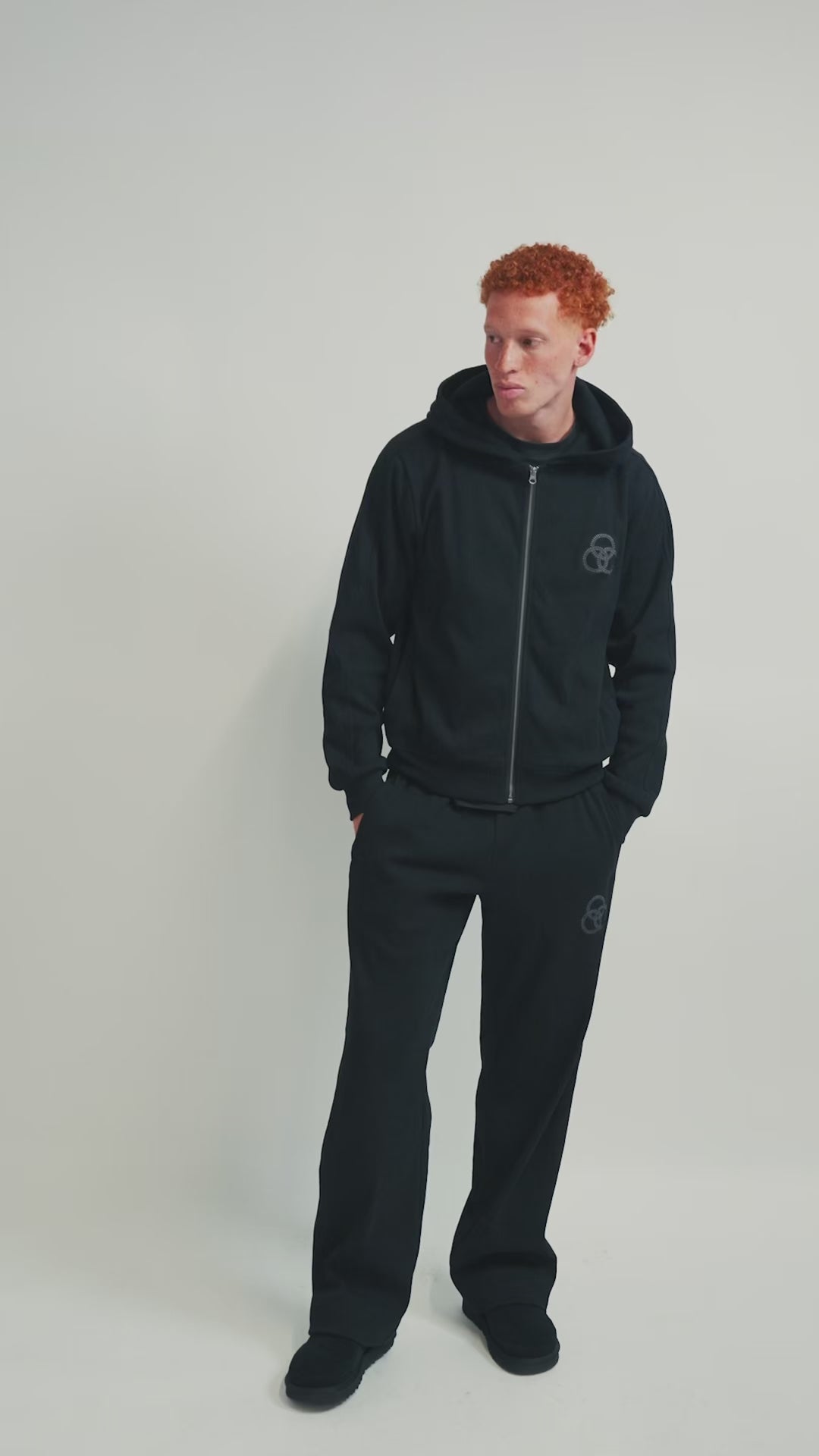 KULT3 SUIT JET BLACK